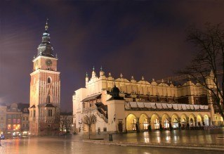 Krakow_Old Town Market and Cloth Hall